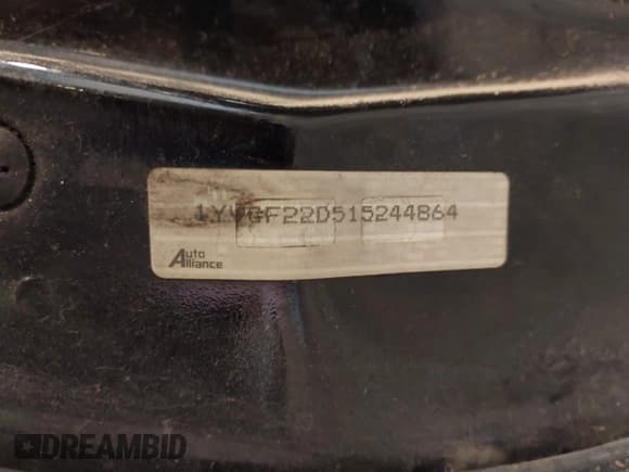 ✅ 2001 Mazda 626 LX • VIN: 1YVGF22D515244864 • Lot: 42595990. Wystawiony na IAAI z przebiegiem 200 929 mil. Bezpłatny archiwum sprzedaży aukcyjnych z USA i szczegółowy raport historii pojazdu na DreamBid. Zdjęcie 9.