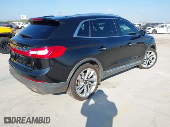 ✅ 2017 Lincoln MKX Reserve • VIN: 2LMPJ6LR7HBL15249 • Lot: 43186603. Listed on IAAI with 74,830 mi. Free auction sales archive from the USA and detailed vehicle history report at DreamBid. Image 4.