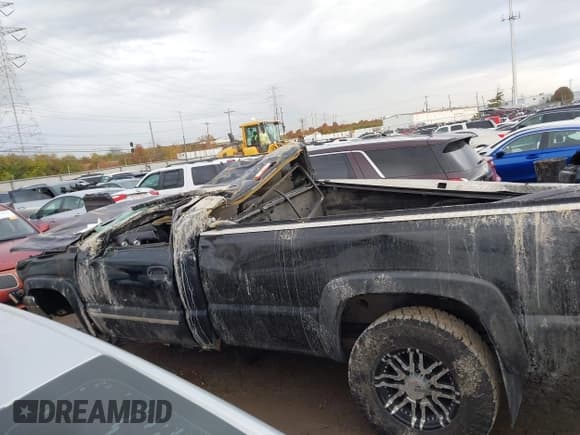 ✅ 2007 Chevrolet Silverado 2500HD Work Truck • VIN: 1GCHK24D57E140676 • Лот: 43686654. Опубликован ранее на IAAI с пробегом Не указан. Бесплатный доступ к архиву аукционных продаж из США и подробный отчёт об истории автомобиля на DreamBid. Изображение 14.