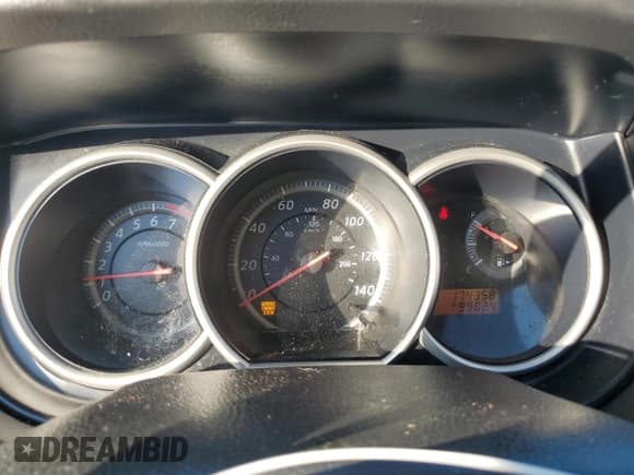 ✅ 2011 Nissan Versa S • VIN: 3N1BC1AP3BL423424 • Lot: 83857915. Wystawiony na Copart z przebiegiem 174 358 mil. Bezpłatny archiwum sprzedaży aukcyjnych z USA i szczegółowy raport historii pojazdu na DreamBid. Zdjęcie 9.