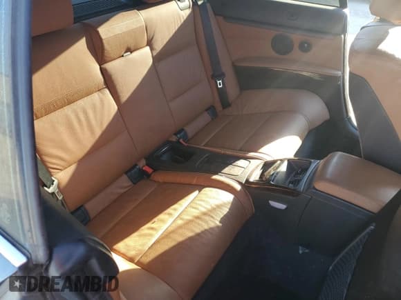 ✅ 2008 BMW 3 Series 335i • VIN: WBAWL73558PX59745 • Lot: 90439405. Listed on Copart with 124,837 mi. Free auction sales archive from the USA and detailed vehicle history report at DreamBid. Image 10.