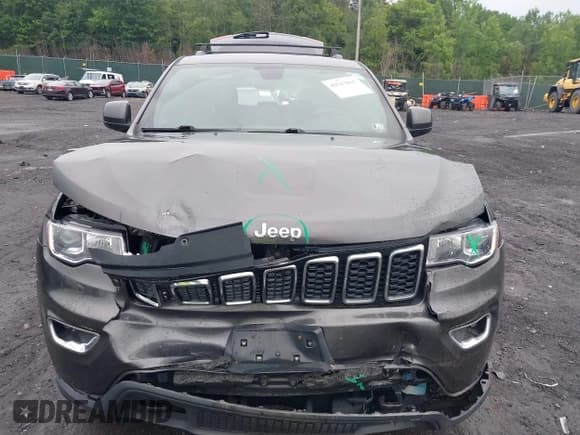 ✅ 2019 Jeep Grand Cherokee Upland • VIN: 1C4RJFAG3KC767765 • Lot: 42513815. Listed on IAAI with 107,917 mi. Free auction sales archive from the USA and detailed vehicle history report at DreamBid. Image 6.