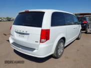 ✅ 2018 Dodge Grand Caravan SE • VIN: 2C4RDGBG1JR302936 • Lot: 42458503. Wystawiony na IAAI z przebiegiem 95 827 mil. Bezpłatny archiwum sprzedaży aukcyjnych z USA i szczegółowy raport historii pojazdu na DreamBid. Zdjęcie 4.