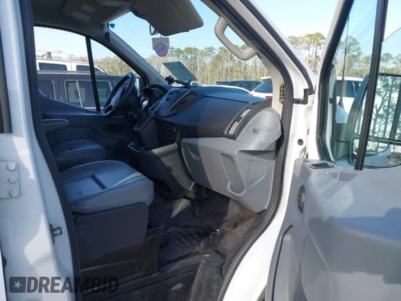 ✅ 2017 Ford Transit • VIN: 1FTYE1ZM5HKB25236 • Лот: 41715741. Опубликован ранее на IAAI с пробегом 146 883 миль. Бесплатный доступ к архиву аукционных продаж из США и подробный отчёт об истории автомобиля на DreamBid. Изображение 5.