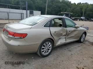 2008 Hyundai Azera Limited z VIN KMHFC46F68A321594, wystawiony jako Copart lot #66978794 z przebiegiem 211 321 mil mil oraz Szkoda całkowita • Salvage title. Historia ofert i sprzedaży dostępna na DreamBid. Obrazek 3.