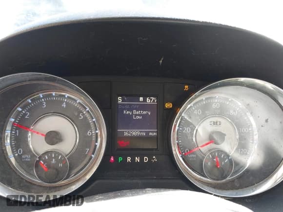 ✅ 2014 Chrysler Town & Country Touring L • VIN: 2C4RC1CG5ER249842 • Лот: 43547482. Опубликован ранее на IAAI с пробегом 162 989 миль. Бесплатный доступ к архиву аукционных продаж из США и подробный отчёт об истории автомобиля на DreamBid. Изображение 7.