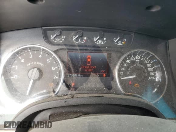 ✅ 2011 Ford F-150 FX4 • VIN: 1FTFX1EF9BFC31486 • Lot: 82576035. Listed on Copart with 270,388 mi. Free auction sales archive from the USA and detailed vehicle history report at DreamBid. Image 9.