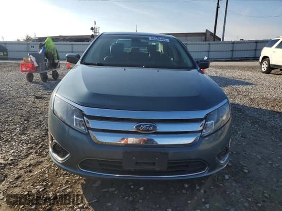 ✅ 2012 Ford Fusion SEL • VIN: 3FAHP0JAXCR106391 • Lot: 93643405. Wystawiony na Copart z przebiegiem 72 197 mil. Bezpłatny archiwum sprzedaży aukcyjnych z USA i szczegółowy raport historii pojazdu na DreamBid. Zdjęcie 5.