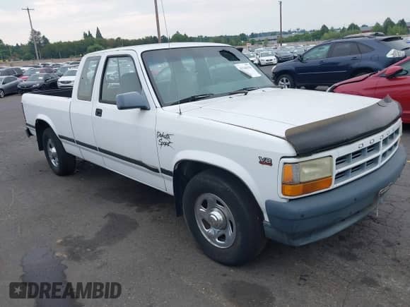 1995 Dodge Dakota с VIN 1B7GL23Y4SW935962, выставлен на аукционе IAAI как лот 43144194 с пробегом 164 199 миль миль и . История ставок и продаж доступна на DreamBid. Изображение 1.