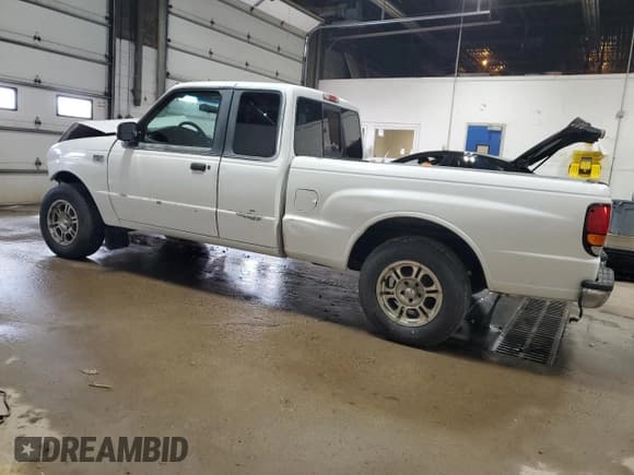 ✅ 2000 Mazda B-Series SE • VIN: 4F4YR16X1YTM14795 • Lot: 53580035. Listed on Copart with 222,906 mi. Free auction sales archive from the USA and detailed vehicle history report at DreamBid. Image 2.