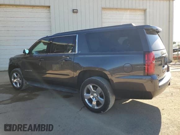 ✅ 2017 Chevrolet Suburban LT • VIN: 1GNSCHKC6HR288711 • Lot: 75030404. Wystawiony na Copart z przebiegiem 134 065 mil. Bezpłatny archiwum sprzedaży aukcyjnych z USA i szczegółowy raport historii pojazdu na DreamBid. Zdjęcie 2.