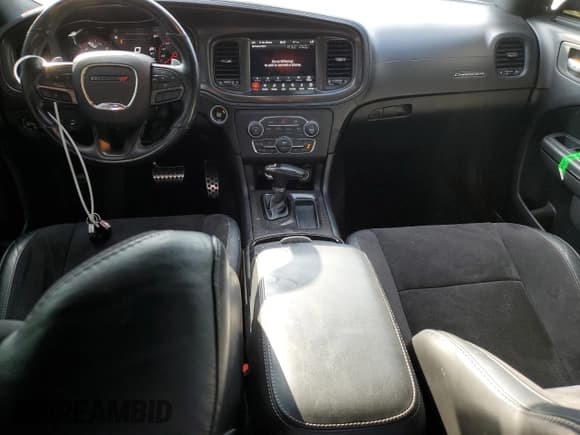 ✅ 2020 Dodge Charger R/T • VIN: 2C3CDXCT6LH136296 • Lot: 70062195. Listed on Copart with 69,438 mi. Free auction sales archive from the USA and detailed vehicle history report at DreamBid. Image 8.