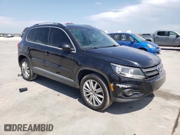 ✅ 2012 Volkswagen Tiguan LE • VIN: WVGAV7AX1CW529240 • Лот: 58011505. Опубликован ранее на Copart с пробегом 218 479 миль. Бесплатный доступ к архиву аукционных продаж из США и подробный отчёт об истории автомобиля на DreamBid. Изображение 4.