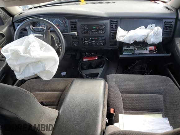 ✅ 2001 Dodge Durango • VIN: 1B4HS28Z41F646455 • Лот: 70812905. Опубликован ранее на Copart с пробегом 118 674 миль. Бесплатный доступ к архиву аукционных продаж из США и подробный отчёт об истории автомобиля на DreamBid. Изображение 8.