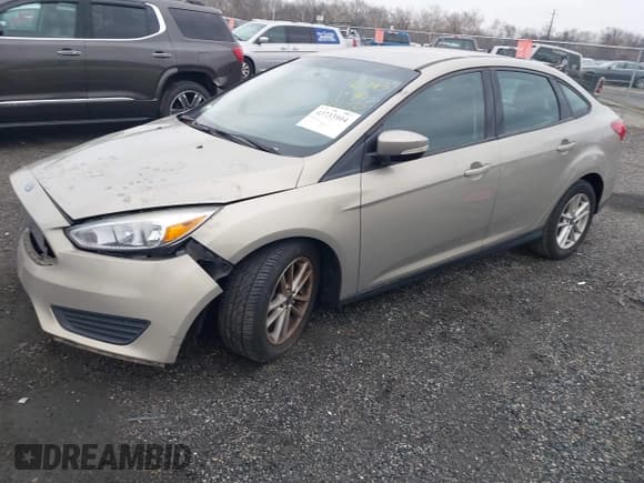 ✅ 2015 Ford Focus SE • VIN: 1FADP3F28FL382363 • Lot: 43733904. Listed on IAAI with 103,684 mi. Free auction sales archive from the USA and detailed vehicle history report at DreamBid. Image 2.