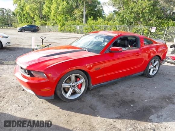 ✅ 2011 Ford Mustang GT Premium • VIN: 1ZVBP8CF0B5123903 • Lot: 43832173. Listed on IAAI with 95,688 mi. Free auction sales archive from the USA and detailed vehicle history report at DreamBid. Image 18.