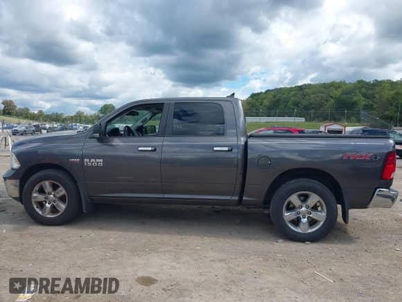 2014 Ram 1500 Big Horn с VIN 1C6RR7LT7ES309530, выставлен на аукционе IAAI как лот 43331710 с пробегом 147 450 миль миль и . История ставок и продаж доступна на DreamBid. Изображение 14.