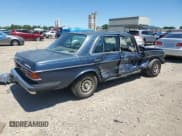 ✅ 1985 Mercedes-Benz 300 • VIN: WDBAB33C1FA208525 • Lot: 57603425. Listed on Copart with 206,456 mi. Free auction sales archive from the USA and detailed vehicle history report at DreamBid. Image 3.