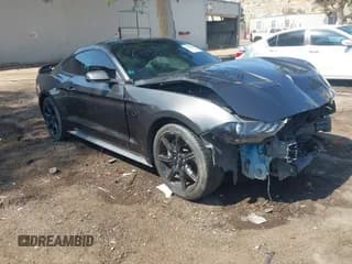 ✅ 2020 Ford Mustang GT Premium • VIN: 1FA6P8CF1L5182597 • Lot: 43175435. Listed on IAAI with 62,035 mi. Free auction sales archive from the USA and detailed vehicle history report at DreamBid. Image 1.