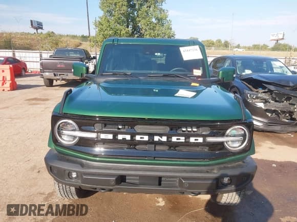 ✅ 2024 Ford Bronco Outer Banks • VIN: 1FMEE8BP0RLA71576 • Лот: 43447236. Опубликован ранее на IAAI с пробегом 13 565 миль. Бесплатный доступ к архиву аукционных продаж из США и подробный отчёт об истории автомобиля на DreamBid. Изображение 12.