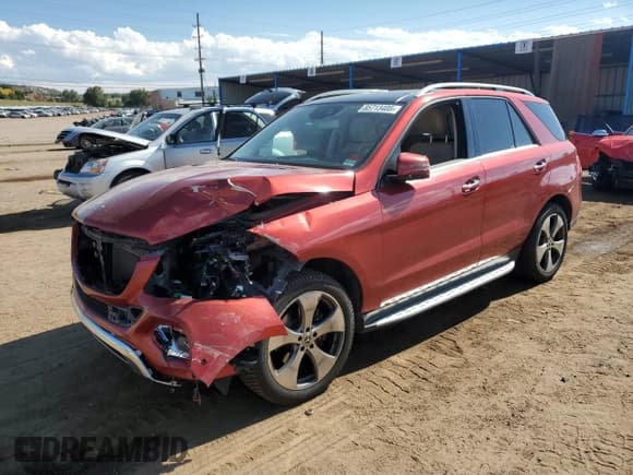 ✅ 2018 Mercedes-Benz GLE 350 • VIN: 4JGDA5HB8JB120387 • Lot: 85713405. Wystawiony na Copart z przebiegiem 93 099 mil. Bezpłatny archiwum sprzedaży aukcyjnych z USA i szczegółowy raport historii pojazdu na DreamBid. Zdjęcie 1.