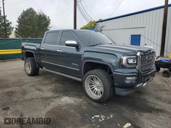 ✅ 2017 GMC Sierra 1500 Denali • VIN: 3GTU2PEJ4HG515600 • Lot: 86175255. Listed on Copart with 155,504 mi. Free auction sales archive from the USA and detailed vehicle history report at DreamBid. Image 4.