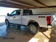 ✅ 2017 Ford F-250 XL • VIN: 1FT7X2B65HEF34228 • Lot: 91735595. Wystawiony na Copart z przebiegiem 200 203 mil. Bezpłatny archiwum sprzedaży aukcyjnych z USA i szczegółowy raport historii pojazdu na DreamBid. Zdjęcie 2.