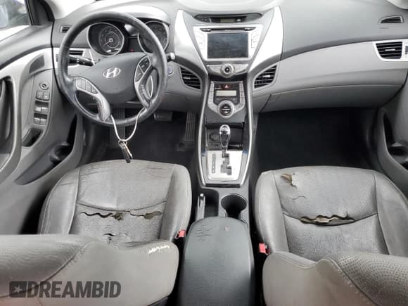 ✅ 2013 Hyundai Elantra Limited • VIN: KMHDH4AE7DU835535 • Лот: 84926305. Опубликован ранее на Copart с пробегом 134 926 миль. Бесплатный доступ к архиву аукционных продаж из США и подробный отчёт об истории автомобиля на DreamBid. Изображение 8.