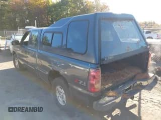 ✅ 2003 Chevrolet Silverado 1500 LS • VIN: 2GCEK19V731322678 • Lot: 43419003. Wystawiony na IAAI z przebiegiem 165 538 mil. Bezpłatny archiwum sprzedaży aukcyjnych z USA i szczegółowy raport historii pojazdu na DreamBid. Zdjęcie 3.