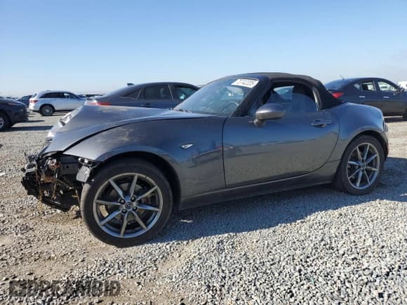 ✅ 2020 Mazda MX-5 Miata Grand Touring • VIN: JM1NDAD78L0412677 • Lot: 70742205. Listed on Copart with 63,377 mi. Free auction sales archive from the USA and detailed vehicle history report at DreamBid. Image 1.