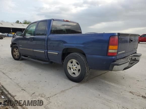 ✅ 2001 Chevrolet Silverado 1500 LS • VIN: 2GCEC19T611147526 • Лот: 76522834. Опубликован ранее на Copart с пробегом 158 858 миль. Бесплатный доступ к архиву аукционных продаж из США и подробный отчёт об истории автомобиля на DreamBid. Изображение 2.