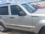 ✅ 2009 Jeep Liberty Sport • VIN: 1J8GN28K59W512034 • Lot: 42847440. Listed on IAAI with 145,127 mi. Free auction sales archive from the USA and detailed vehicle history report at DreamBid. Image 13.