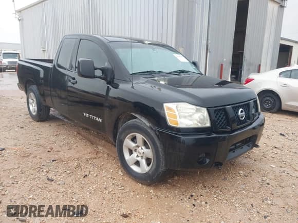 ✅ 2007 Nissan Titan SE • VIN: 1N6BA06AX7N227969 • Lot: 43748083. Listed on IAAI with 310,499 mi. Free auction sales archive from the USA and detailed vehicle history report at DreamBid. Image 1.
