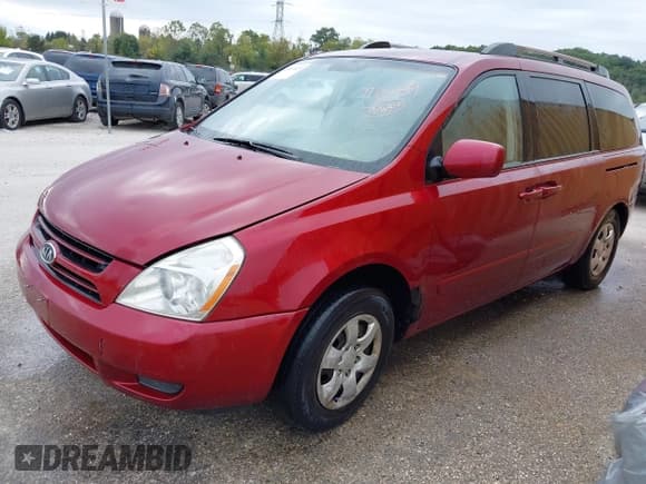 ✅ 2007 Kia Sedona LX • VIN: KNDMB233076116089 • Lot: 43369923. Wystawiony na IAAI z przebiegiem 148 547 mil. Bezpłatny archiwum sprzedaży aukcyjnych z USA i szczegółowy raport historii pojazdu na DreamBid. Zdjęcie 2.