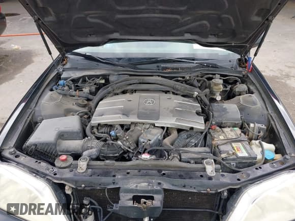 ✅ 2002 Acura RL • VIN: JH4KA965X2C002433 • Lot: 42439321. Wystawiony na IAAI z przebiegiem 175 515 mil. Bezpłatny archiwum sprzedaży aukcyjnych z USA i szczegółowy raport historii pojazdu na DreamBid. Zdjęcie 10.