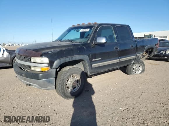 ✅ 2002 Chevrolet Silverado 2500HD LS • VIN: 1GCHK23G32F104757 • Лот: 91891835. Опубликован ранее на Copart с пробегом 205 533 миль. Бесплатный доступ к архиву аукционных продаж из США и подробный отчёт об истории автомобиля на DreamBid. Изображение 1.