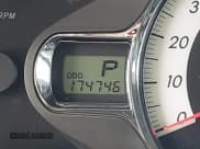 ✅ 2011 Toyota Sienna SE • VIN: 5TDXK3DC6BS113711 • Lot: 41809910. Listed on IAAI with 174,746 mi. Free auction sales archive from the USA and detailed vehicle history report at DreamBid. Image 15.