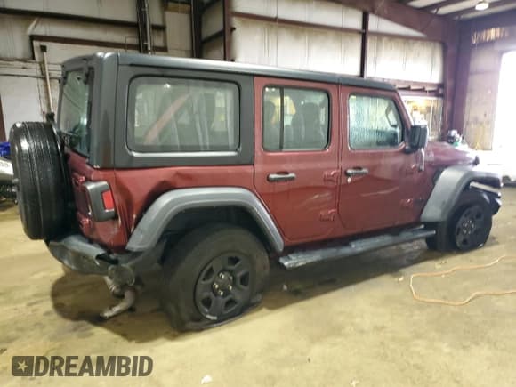 ✅ 2022 Jeep Wrangler Unlimited Willys Sport • VIN: 1C4HJXDN4NW132035 • Lot: 49408695. Wystawiony na Copart z przebiegiem 33 245 mil. Bezpłatny archiwum sprzedaży aukcyjnych z USA i szczegółowy raport historii pojazdu na DreamBid. Zdjęcie 3.