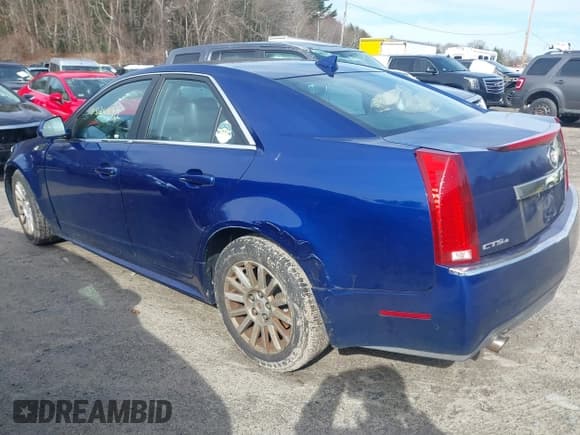 ✅ 2013 Cadillac CTS Luxury • VIN: 1G6DG5E53D0104554 • Lot: 41824292. Wystawiony na IAAI z przebiegiem 189 280 mil. Bezpłatny archiwum sprzedaży aukcyjnych z USA i szczegółowy raport historii pojazdu na DreamBid. Zdjęcie 3.