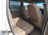 ✅ 2000 Ford Explorer Eddie Bauer • VIN: 1FMDU74E0YUB41056 • Lot: 42258224. Wystawiony na IAAI z przebiegiem 134 401 mil. Bezpłatny archiwum sprzedaży aukcyjnych z USA i szczegółowy raport historii pojazdu na DreamBid. Zdjęcie 8.