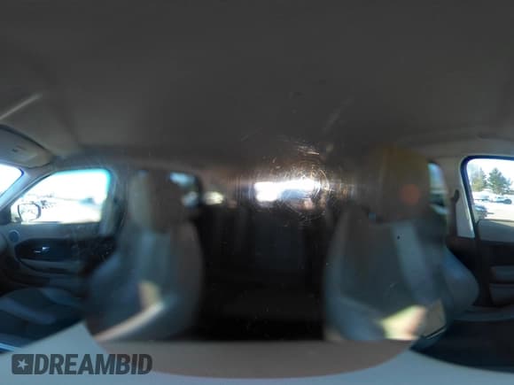 ✅ 2013 Land Rover Range Rover Evoque Pure • VIN: SALVN2BG6DH735191 • Lot: 43864560. Wystawiony na IAAI z przebiegiem 115 995 mil. Bezpłatny archiwum sprzedaży aukcyjnych z USA i szczegółowy raport historii pojazdu na DreamBid. Zdjęcie 18.