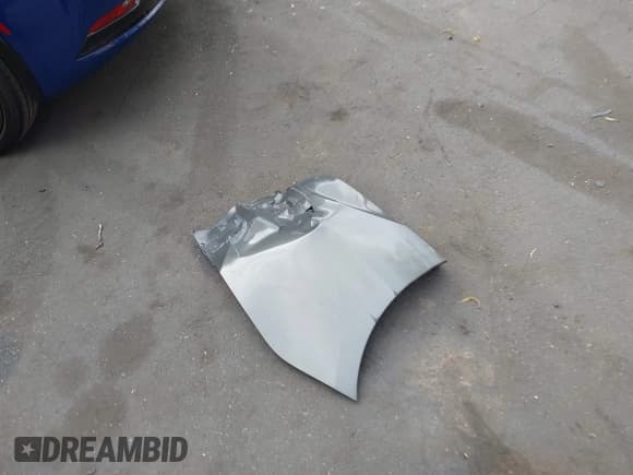 ✅ 2013 Toyota Sienna LE AAS • VIN: 5TDKK3DCXDS285852 • Lot: 43648576. Listed on IAAI with 136,835 mi. Free auction sales archive from the USA and detailed vehicle history report at DreamBid. Image 12.