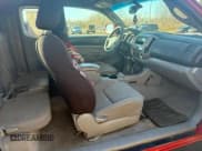 ✅ 2010 Toyota Tacoma • VIN: 5TEUU4EN6AZ706991 • Lot: 93976295. Listed on Copart with 199,601 mi. Free auction sales archive from the USA and detailed vehicle history report at DreamBid. Image 5.