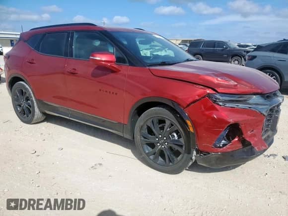2022 Chevrolet Blazer RS z VIN 3GNKBKRSXNS148649, wystawiony jako Copart lot #81478495 z przebiegiem 29 388 mil mil oraz Szkoda całkowita • Salvage title. Historia ofert i sprzedaży dostępna na DreamBid. Obrazek 4.