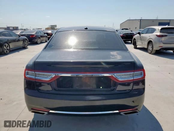 ✅ 2017 Lincoln Continental Select • VIN: 1LN6L9SK4H5601457 • Lot: 68098425. Listed on Copart with 148,200 mi. Free auction sales archive from the USA and detailed vehicle history report at DreamBid. Image 6.