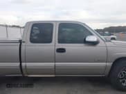 ✅ 2001 Chevrolet Silverado 1500 LS • VIN: 2GCEC19V111103239 • Lot: 43517310. Listed on IAAI with 177,501 mi. Free auction sales archive from the USA and detailed vehicle history report at DreamBid. Image 13.