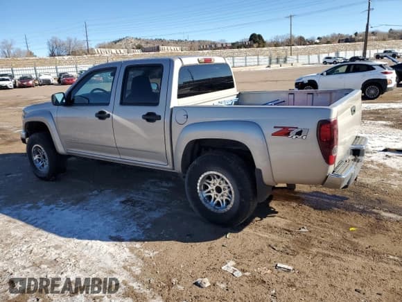 ✅ 2004 Chevrolet Colorado 1SE LS Z71 • VIN: 1GCDT136848223568 • Лот: 88160775. Опубликован ранее на Copart с пробегом 148 684 миль. Бесплатный доступ к архиву аукционных продаж из США и подробный отчёт об истории автомобиля на DreamBid. Изображение 2.