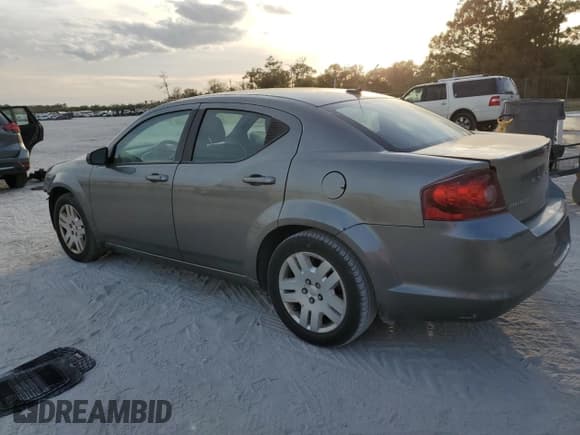 ✅ 2013 Dodge Avenger SE • VIN: 1C3CDZAB3DN683346 • Лот: 84167884. Опубликован ранее на Copart с пробегом 159 240 миль. Бесплатный доступ к архиву аукционных продаж из США и подробный отчёт об истории автомобиля на DreamBid. Изображение 2.