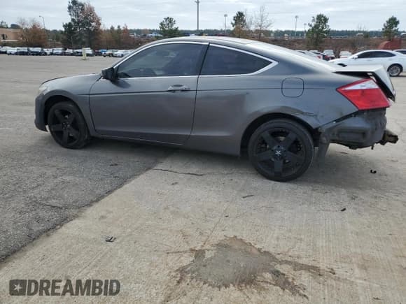 ✅ 2010 Honda Accord LX-S • VIN: 1HGCS1B30AA019584 • Lot: 84013024. Listed on Copart with 209,535 mi. Free auction sales archive from the USA and detailed vehicle history report at DreamBid. Image 2.