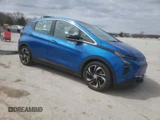 2023 Chevrolet Bolt EV 2LT z VIN 1G1FX6S00P4102495, wystawiony jako Copart lot #47808244 z przebiegiem 19 839 mil mil oraz . Historia ofert i sprzedaży dostępna na DreamBid. Obrazek 4.